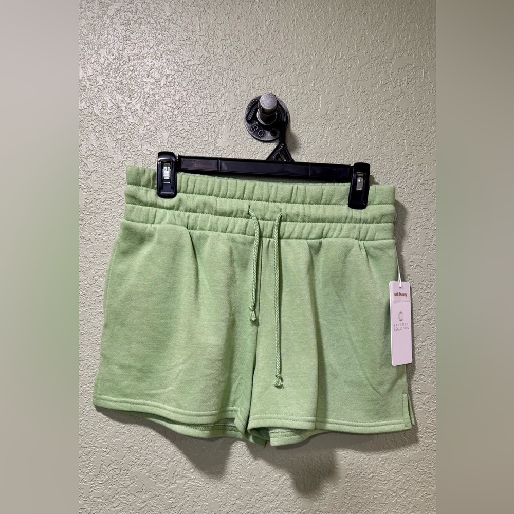 Balance Collection Women's Light Green Athletic Shorts Size S NWT